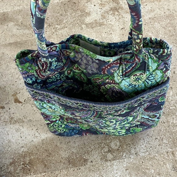 Vera Bradley Paisley Retired Blue Rhapsody Quilted MediumTote - Picture 9 of 11
